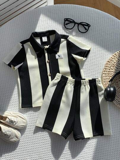 SHEIN Unisex Baby 2pcs/Set Casual Cute Striped Little Dinosaur Logo Short Sleeve Shirt Knit Top And Shorts Set, Spring/Summer Baby Boy Clothes, Outfits