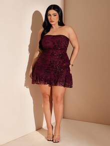 SHEIN BAE Plus Size Wine Red Jacquard Bandeau Mini Dress,Women's Elegant Pink Floral Autumn Night Out Club Strapless Burgundy Ruched Velvet Bodycon Party Dress - Burgundy - View 3