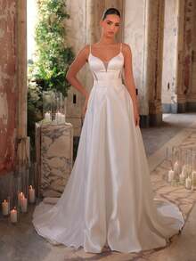 Glamrae Petite Đầm maxi satin trắng thanh lịch, tối giản, cổ chữ V, hở lưng, thắt nơ điều chỉnh được, có túi bên hông và đuôi váy dài, thích hợp làm đầm cưới. - trắng - Xem 2