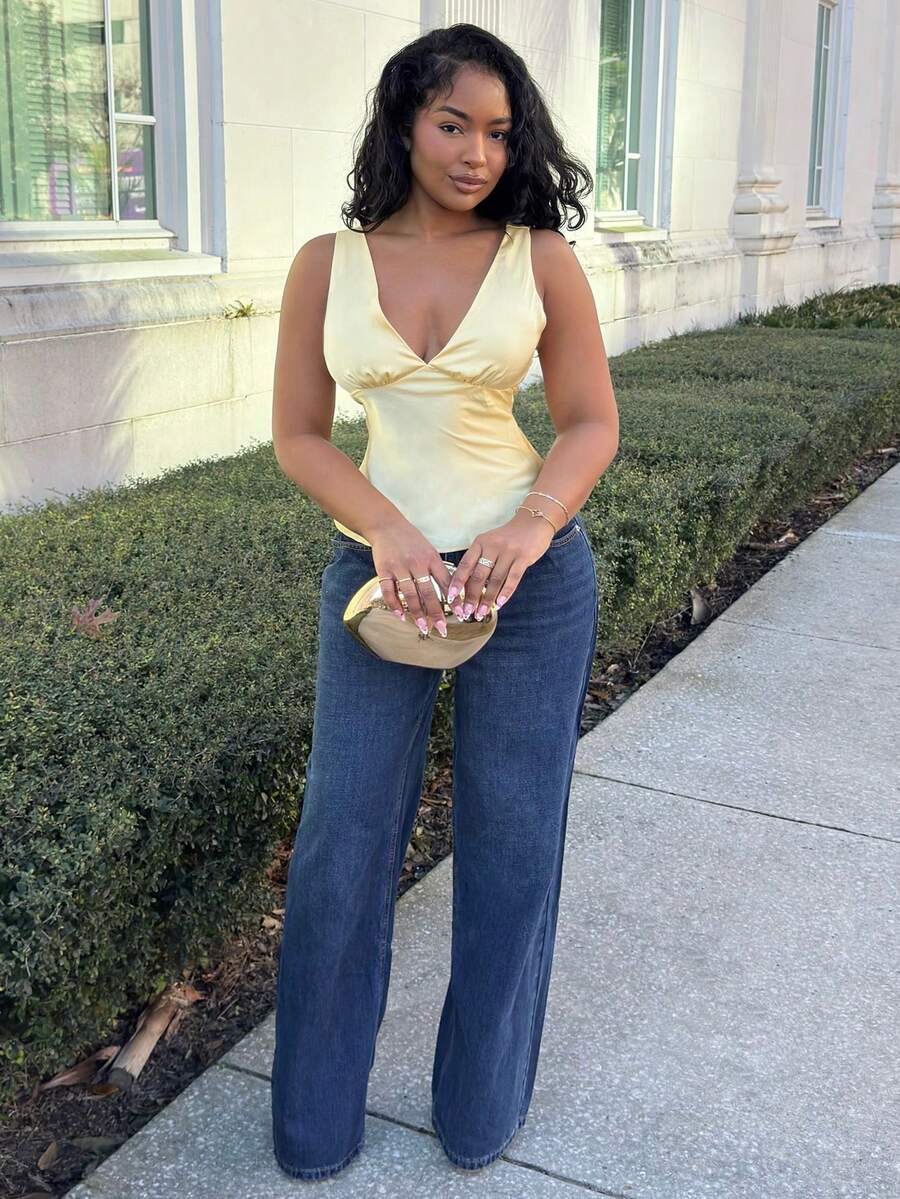 Alexandranx 黄色缎面 V 领系带背心，适合度假、海滩、音乐节、早午餐、婚礼宾客服装、伴娘、春夏季 - 黃色 - 查看 1