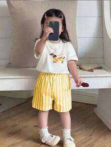 SHEIN 2件套女婴幼儿/新生儿0-3岁休闲日常腊肠犬图案圆领T恤+粉色条纹短裤套装，春夏款 - 黃色 - 查看 8
