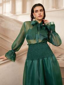 VOLUPTÉ CURVE 大码春夏套装，优雅复古法式风薄纱连衣裙，绿色蝴蝶结领，灯笼袖，高腰拼接喇叭袖层叠中长连衣裙，适合工作、派对、约会等场合。 - 墨綠色 - 查看 7