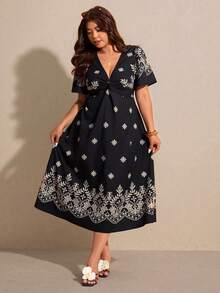 Elaquor 大码印花V领优雅派对连衣裙 - 黑色 - 查看 5