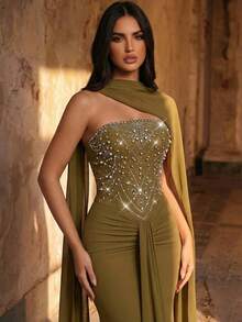 Aureia 优雅、浪漫、时尚、高贵的黄绿色雪纺无肩带连衣裙，饰有水钻、褶裥、3D立体花朵和鱼尾裙摆，适合优雅派对、婚礼宾客、绿色晚礼服和正式晚宴等场合。 - 綠色 - 查看 2