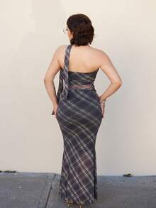 Lupita Cardoza Y2K 复古格子围巾紧身胸衣上衣和格子低腰鱼尾裙 2 件套 - 棕色 - 查看 2