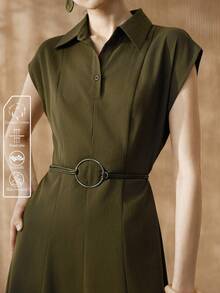 Revavyn 女士V领蝙蝠袖金属扣系腰A字连衣裙，适合日常通勤 - 綠色 - 查看 2