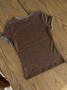 SHEIN EZwear 3件組女款休閒白色與棕色對比色T恤，時尚夏季日常舒適棉質上衣，度假搭配必備 - 彩色 - 查看 6