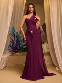 Glamrae 优雅奢华不对称肩部法式刺绣无肩带不对称亮片紧身连衣裙，腰部褶皱设计，裙摆呈喇叭形，适合节日、婚礼、晚宴、音乐会、商务活动和社交媒体达人场合穿着。 - 酒紅色 - 查看 4