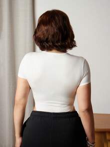 Lupita Cardoza 女士秋季街头风 Y2K 针织纹理紧身衣 - 白色 - 查看 2