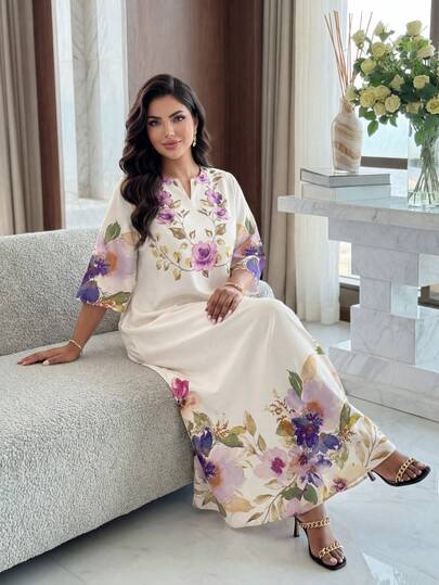 SHEIN Lady CURVE 休闲漫画和花卉印花女式长裙2025春夏新款大码连衣裙