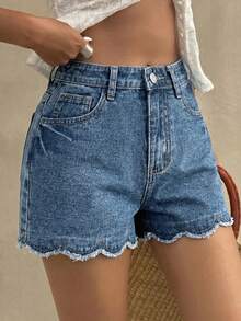 SHEIN Thời trang thiếu nữ tuổi teen, phong cách đường phố, phối đồ đa năng, kiểu dáng Y2K cổ điển, cá tính, mùa xuân hè, quần short denim thêu họa tiết sóng biển màu xanh dương mát mẻ, thích hợp mặc hàng ngày từ xuân đến hè, dự tiệc rave và phong cách đường phố. - Màu xanh lam - Xem 1