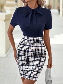 Editum Vestito elegante da donna per la primavera, l'estate e l'autunno con colletto a nodo in fiocco, disegno di abito a matita a quadri, slim-fit e aderente al corpo, blu scuro per abbigliamento insegnanti - Multicolore - Visualizzare 2