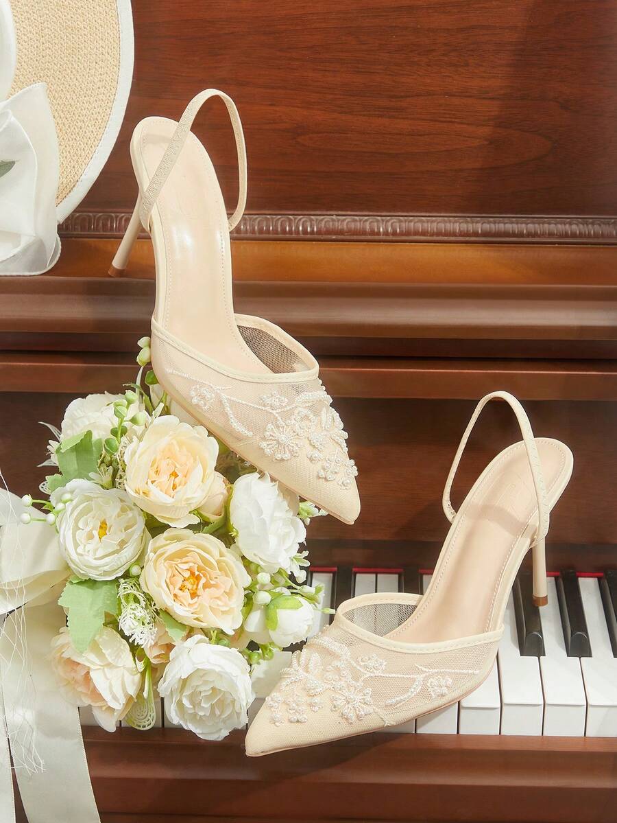 CUCCOO HITCHD 女士春夏优雅珍珠刺绣尖头细高跟浅网面9厘米高跟鞋，适合日常约会、派对和婚礼穿着。 - 米色A - 查看 1