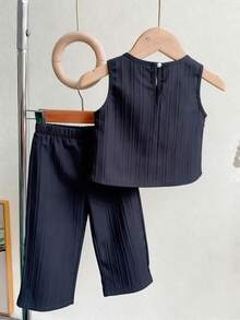 Elladie kids 2件套女童时尚可爱3D蝴蝶结无袖上衣和七分裤套装，适合日常穿着、度假和外出，春夏新款 - 藏蓝色 - 查看 2