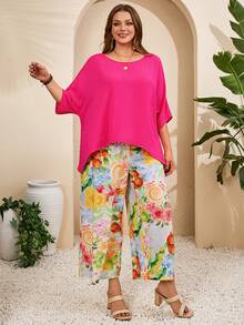 EMERY ROSE Plus Size Casual Solid Color Batwing Top And Floral Print Pants 2-Piece Set - Multicolor - View 2