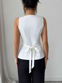 SHEIN Raffinéa ملابس علوية نسائية بدون أكمام جديدة للربيع/الصيف مزينة بزهور ثلاثية الأبعاد، خصر مشدود، أنيقة للارتداء اليومي والحضري - أبيض - مشاهدة 2