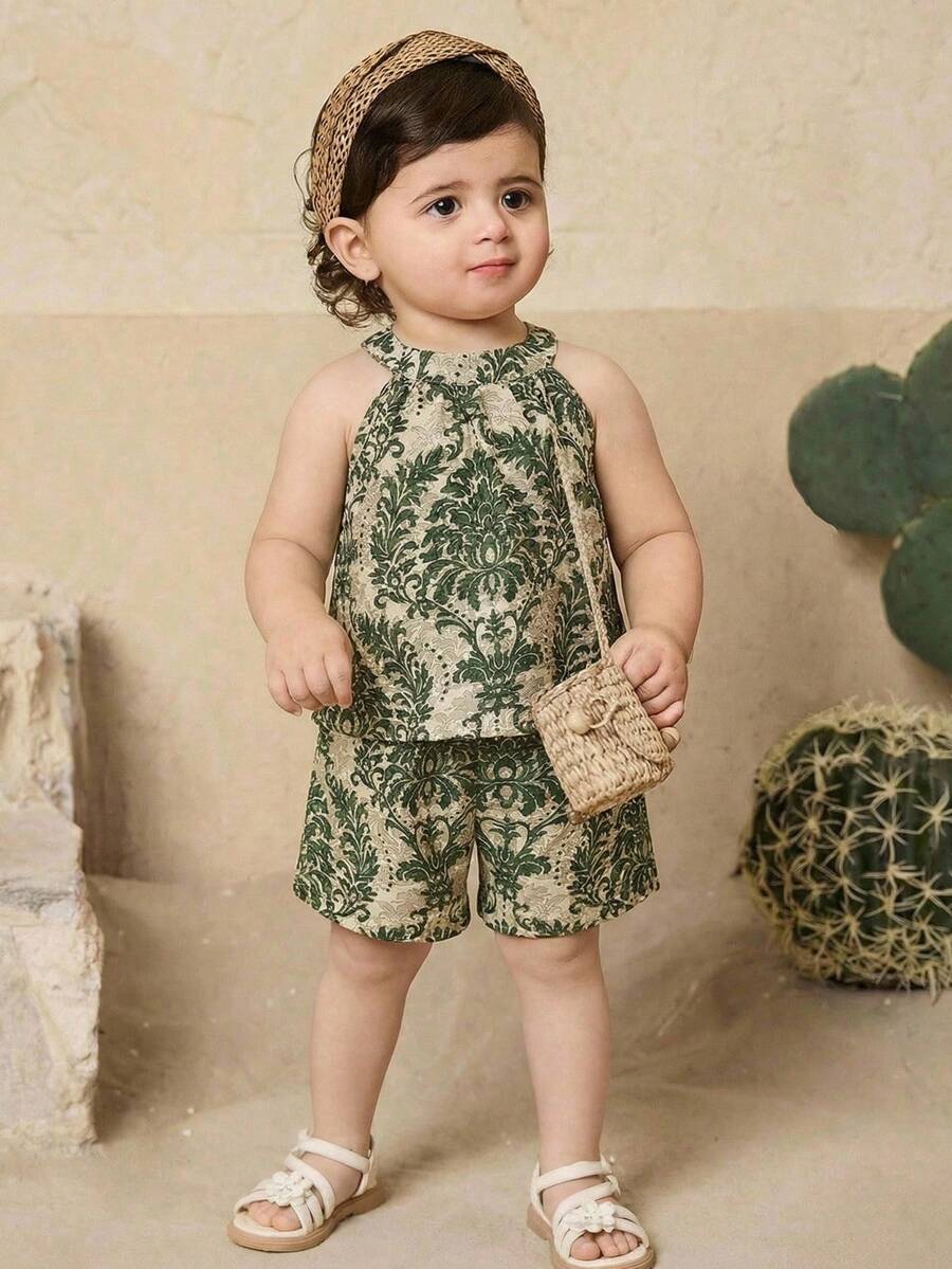 SHEIN 女宝宝可爱碎花度假套装：背心和裤子套装，两件套夏季服装 - 彩色 - 查看 1