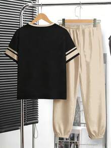 SHEIN 青少年男童休闲简约Y2K风格英文字母和数字67、6&7运动风复古美式撞色宽松舒适时尚圆领短袖T恤和裤子套装 - 白色 - 查看 3