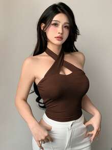 DAZY 女款純色掛脖無袖交叉短版背心上衣 夏季掛脖上衣 - 棕色 - 查看 4
