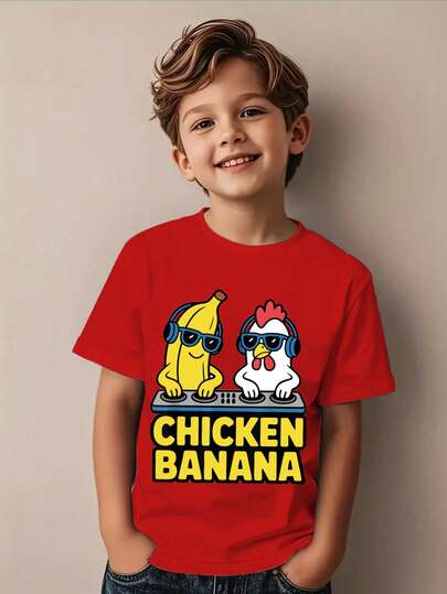 SHEIN Streecool Kids Camiseta de manga corta de punto ajustada con cuello redondo y gráfico de pollo y plátano, gafas de sol y auriculares de estilo minimalista y versátil para niños pequeños