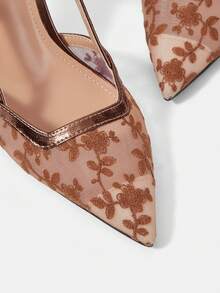 CUCCOO HITCHD 纯色拼接金属装饰简约休闲女式高跟鞋春季鞋款春假复活节舞会高跟鞋 - 銅色 - 查看 4