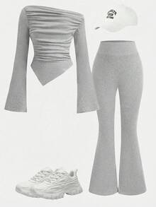 SHEIN Girlism Conjunto informal de 2 piezas para niña preadolescente: Camiseta ajustada de manga larga acampanada con pliegues en gris claro y pantalones acampanados para usar en casa, al aire libre, como atuendo de viaje en el aeropuerto, y para uso diario casual - Gris Claro - Ver 3