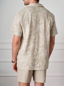 Core Aspect 男士花卉刺绣图案单排扣短袖衬衫搭配抽绳短裤，休闲日常穿搭 - 杏色 - 查看 2