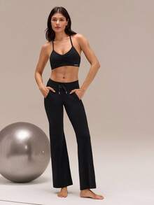 GLOWMODE 31" FeatherFit™ Endorphin Glow Buttery-Soft Stretchy Sweat-Wicking Slash Pockets Low-Rise Drawstring Waist Flare Leggings Low Impact Yoga Pilates Studio Daily Active Wear - Black - View 7