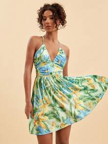 Travachic Váy nghỉ mát hở lưng cổ yếm in hoa - màu xanh lá - Xem 4