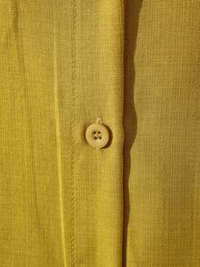 Franclia 女士休闲通勤百搭衬衫，插肩短袖，两侧抽绳，前开襟翻领，竹纤维面料，春夏黄色。女士休闲衬衫，女士优雅衬衫，女士服装衬衫，女士度假衬衫，女士外出衬衫，黄色衬衫，女士黄色衬衫，纽扣衬衫，抽绳上衣 - 黃色 - 查看 4