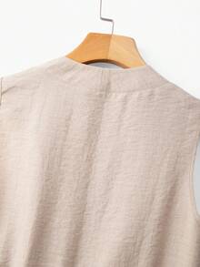 Franclia 2026新款春夏无袖收腰外套，简约通勤风V领开衫设计，收腰设计，侧边口袋，无袖廓形，女士卡其色风衣 - 卡其色 - 查看 3