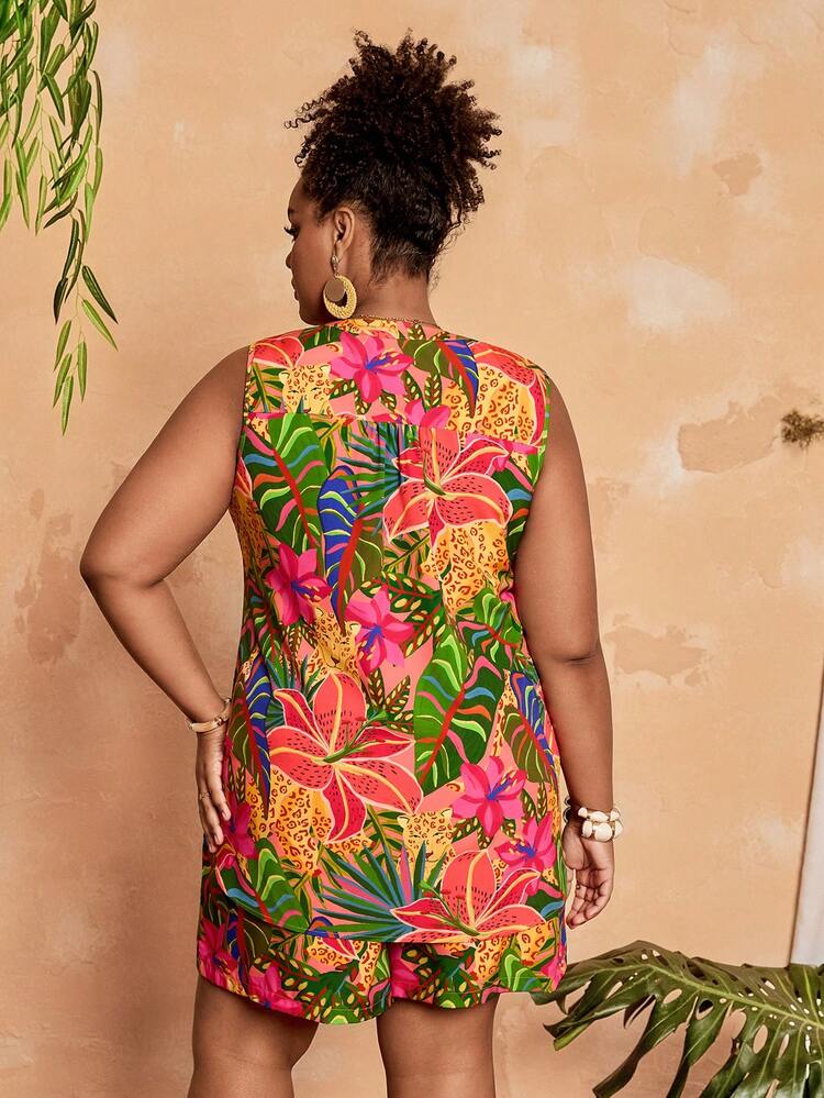 Plus Size Women's V-Neck Floral Print Top And Shorts Casual 2 Piece Set