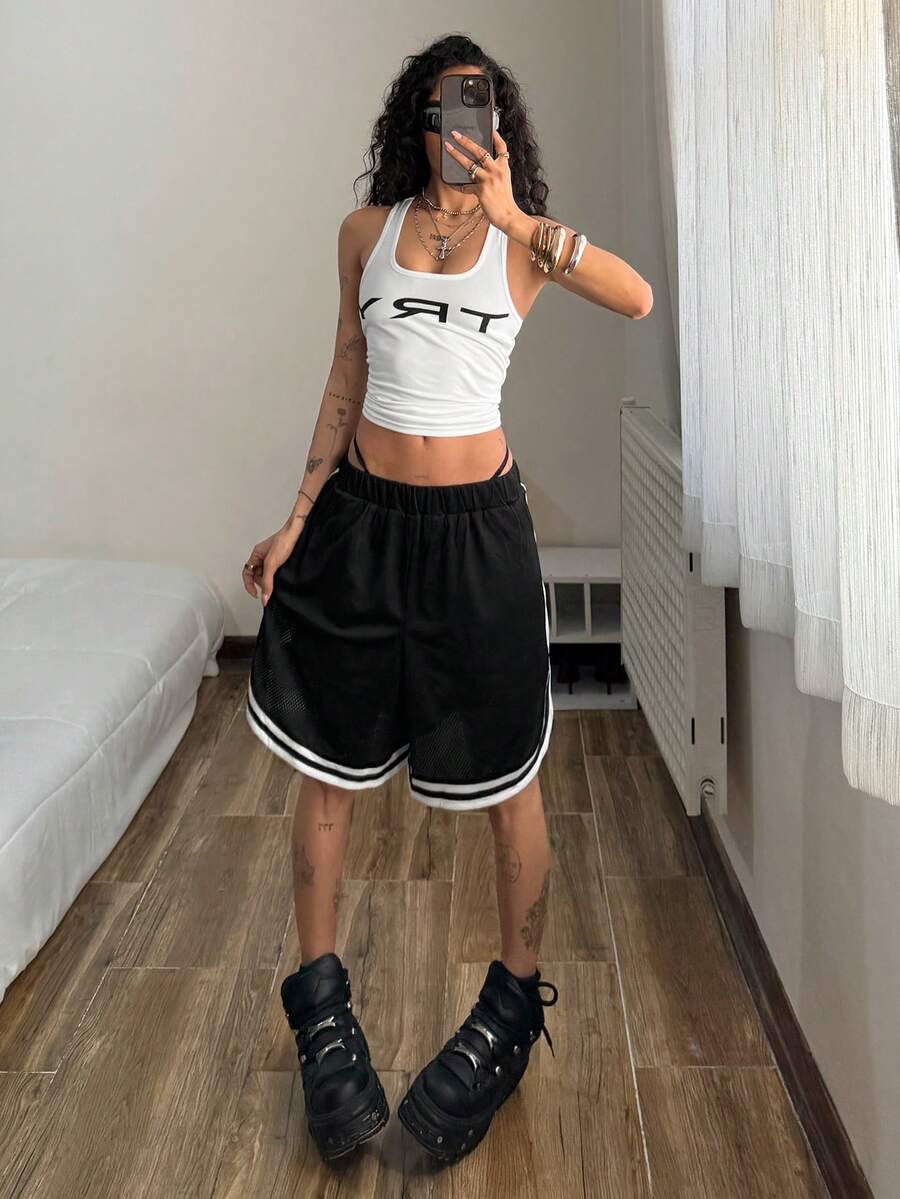 StreetHx 2件套女士街头风字母印花运动背心套装 - 黑與白 - 查看 1