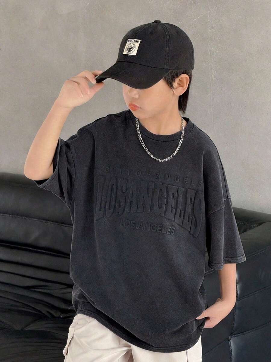青少年男孩灰色短袖圓領T恤,壓紋字母Y2K圖案,休閒簡約風,適合返校、外出、聚會、度假,春夏季穿著 - 深灰色 - 查看 1