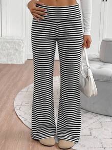 SHEIN 少女腰部褶皱黑白提花喇叭裤 - 黑與白 - 查看 1