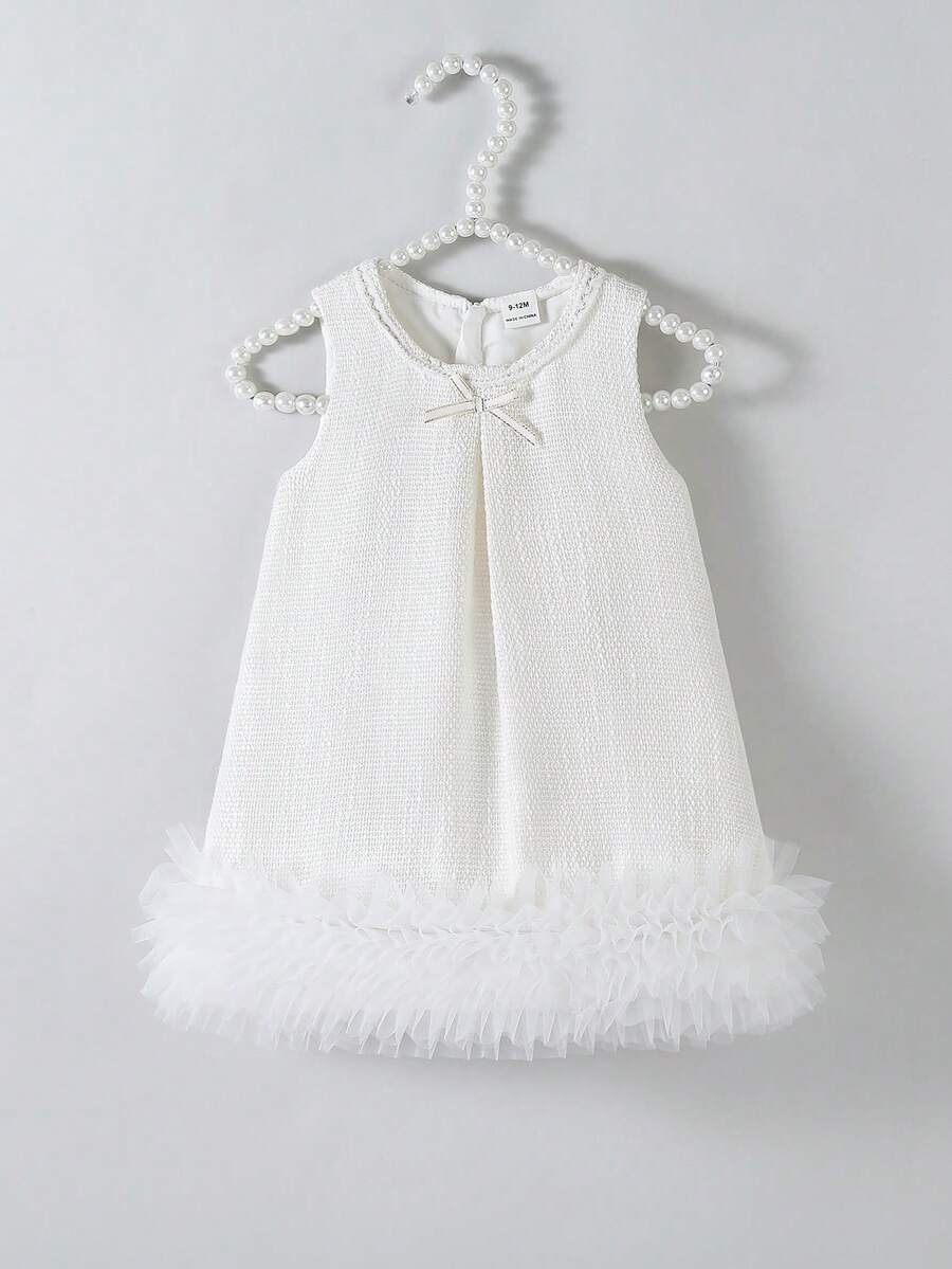 SHEIN Glamorique Kids 女婴优雅蝴蝶结3D花朵装饰无袖连衣裙,适合花童、婚礼、派对、生日、度假、夏季拍照等场合 - 白色 - 查看 1