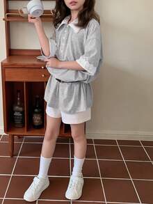 DAZY Áo thun nữ tuổi teen cổ phối màu tương phản, cài cúc nửa vạt, vai rớt, kiểu dáng thường ngày. - Xám - Xem 3
