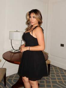 Maria Perezxox 素色胸部褶皺吊帶洋裝 - 黑色 - 查看 3