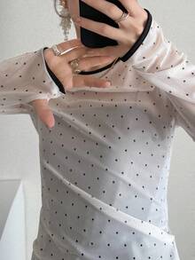 FRIFUL 女士圆领植绒波点修身撞色滚边T恤 - 米色 - 查看 2