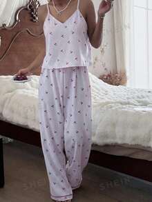 SHEIN Conjunto de pijama de camiseta de tirantes y pantalones con estampado de cerezas y rayas de arruga de burbujas para mujer - Morado - Ver 6