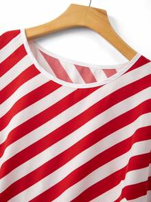 GlowEve CURVE Camisa casual de mujer talla grande con cuello redondo, mangas cortas tipo murciélago y rayas - Multicolor - Ver 4
