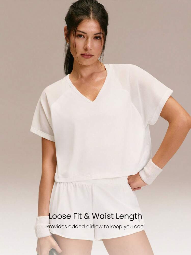 Ignite Lightweight Sweat-Wicking Waist Length Oversized Fit Front Back Mesh Paneling V-Neck Tee Running Jogging Training Tennis Golf Daily Active Wear
