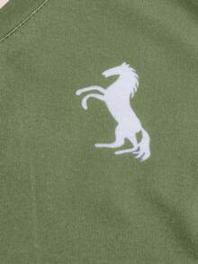 Casuvi Kids 两件套男童海军蓝 Polo 领二合一刺绣条纹衬衫搭配卡其色直筒裤套装，适合日常穿着、复古校园风、运动街头风、返校季、春秋季男童休闲两件套，男童套装，儿童休闲套装，儿童男童休闲套装，男童套装 - 綠色 - 查看 4