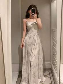 DAZY Áo ngủ dài hai dây thanh lịch in hoa dành cho nữ. - trắng - Xem 1