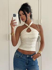 Siren Gaze Áo croptop nữ màu trơn, viền bèo nhún, khoét eo, kiểu yếm gợi cảm. - Màu be - Xem 7