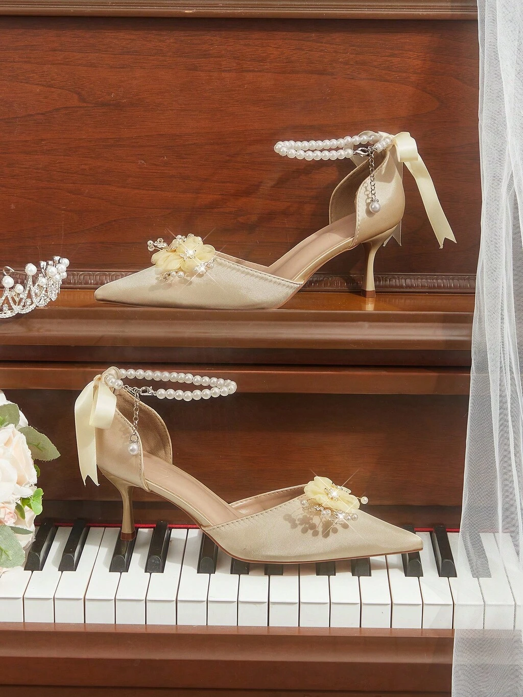 CUCCOO HITCHD Women Shoes Summer New Women's High Heel Shoes Pearl Decorative Flowers Embellished Pointed Thin Heel 6.5cm Elegant Fairy Style Satin Solid Color Bridesmaid Shoes Dating Dinner Shoes Summer Shoes Wedding Shoes Bride Shoes