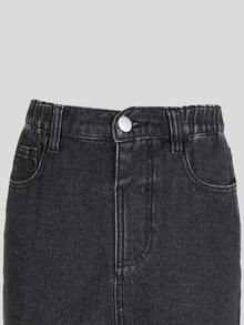 Chân váy denim cho bé gái tuổi teen, hàng mới về mùa hè, màu đen denim, kiểu dáng thời trang thường ngày, dáng ôm, chất liệu denim cotton thoải mái, phù hợp cho đi học, đi làm, mặc hàng ngày và các hoạt động ngoài trời. - màu đen - Xem 5