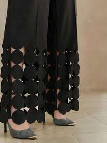 Anewsta Petite Quần ống đứng cạp cao màu đen thanh lịch dành cho nữ, thích hợp đi làm và dự tiệc, với họa tiết thêu hình tròn bất đối xứng. - màu đen - Xem 1