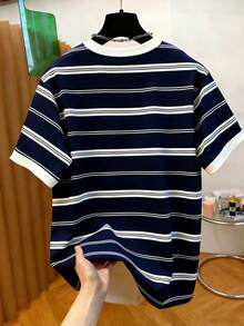 Manfinity Dauomo Áo thun nam cổ tròn in họa tiết sọc và thêu hình ngựa đen, áo thun thường ngày thoải mái. - trắng - Xem 2