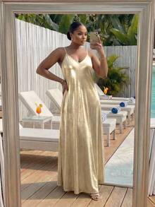 SHEIN Lady CURVE Plus Size Women Solid Color Metallic Slip Dress - Gold - View 4